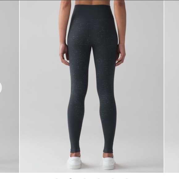 Lululemon Free To Flow 7/8 Tight Fleck - Picture 2 of 6